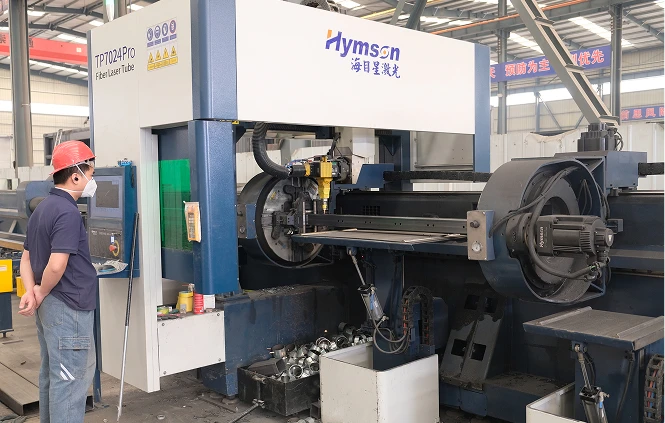 M&aacute;quina de corte de tubos por l&aacute;ser